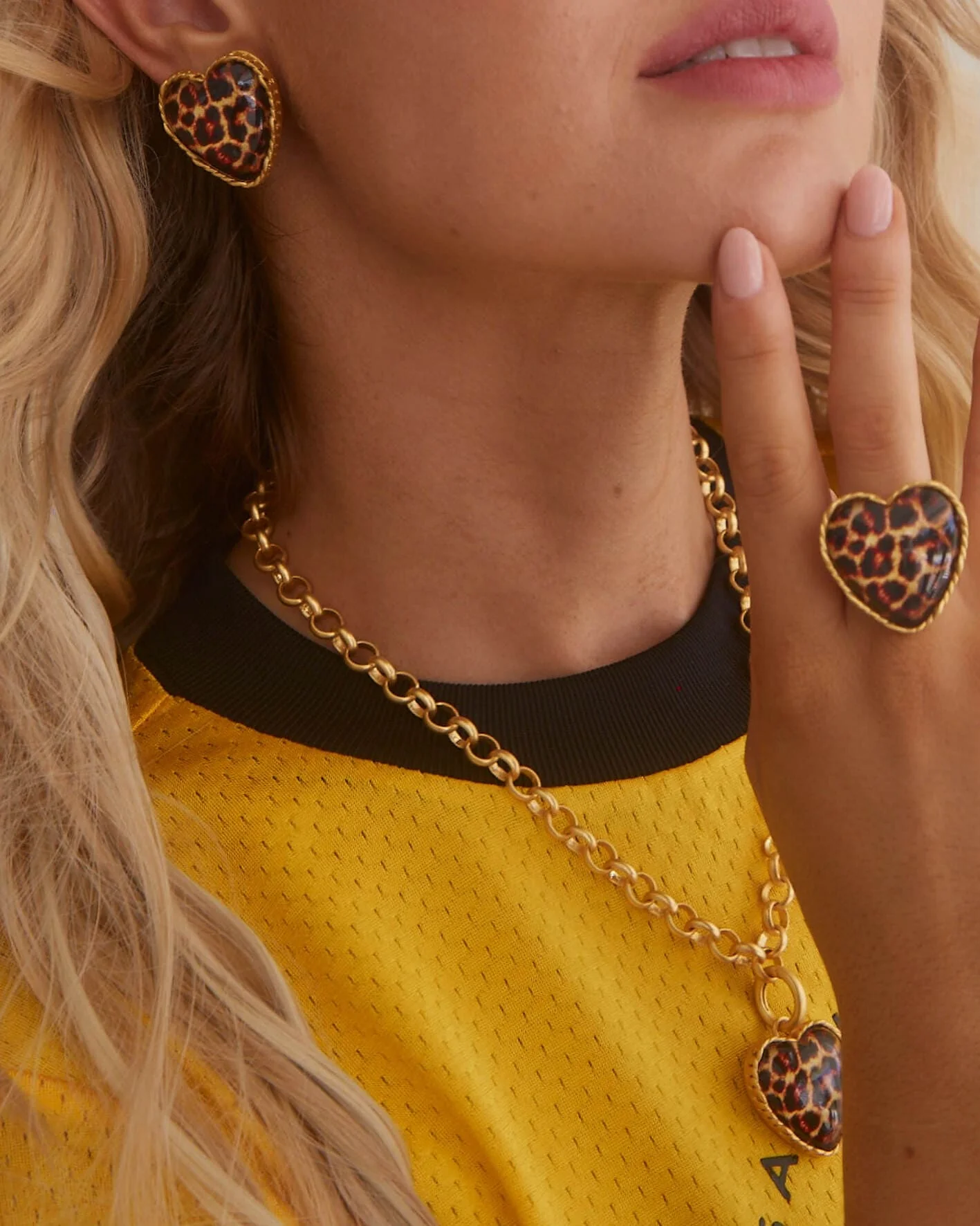 LEOPARD HOT HEART RING - Image 3