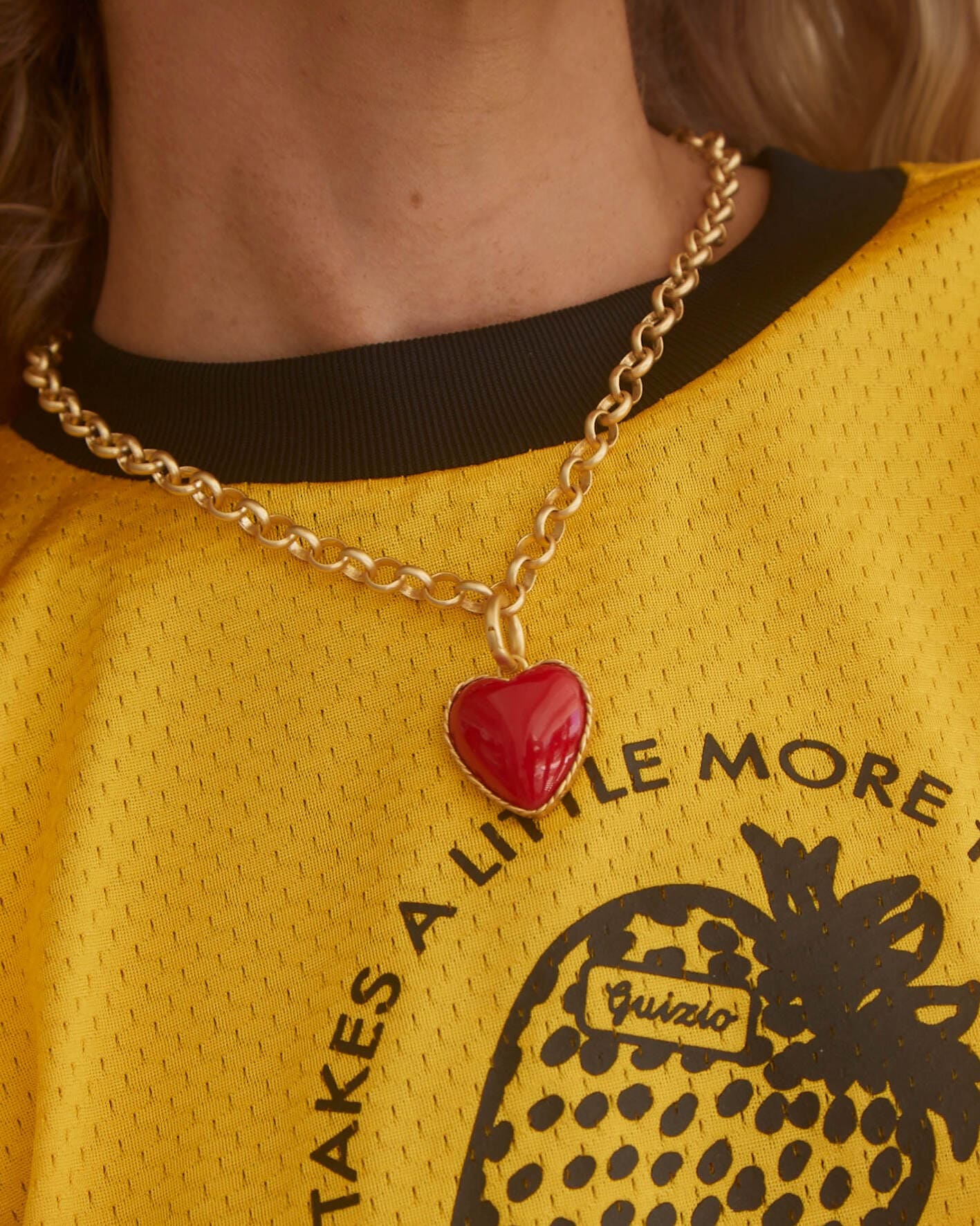 HOT HEARTS NECKLACE - Image 15