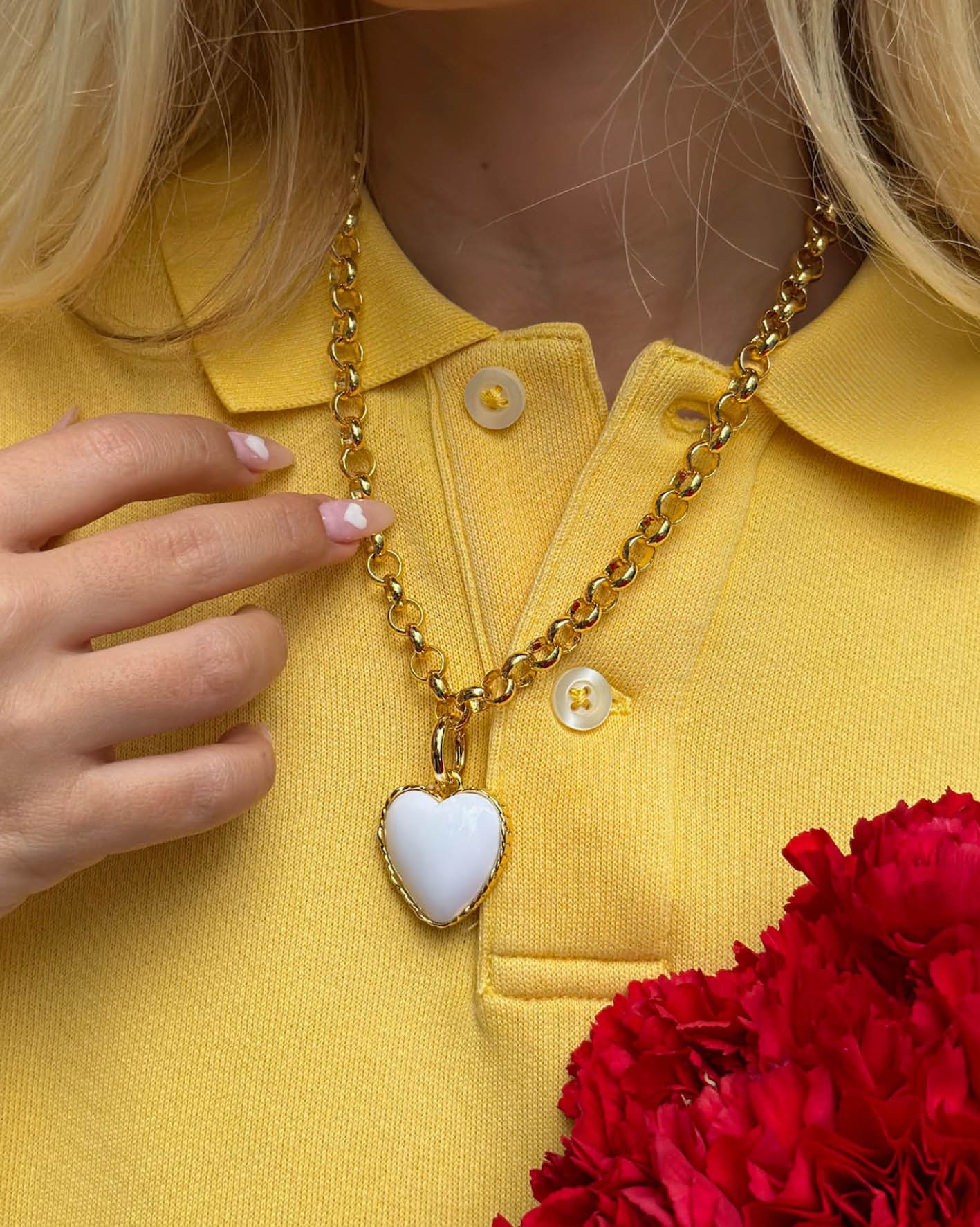 HOT HEARTS NECKLACE - Image 3